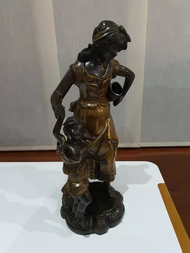 Campesina francesa, escultura en bronce, grande