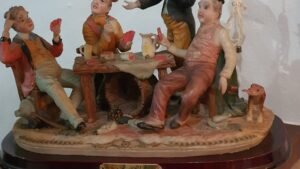 La trampa, Monti Piero, antigua, importada