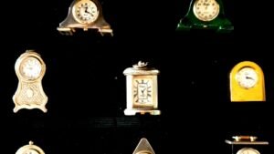 Colección relojes miniatura en bronce