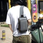 Mochila Antirrobo para Motocicleta con Candado, Bolso Convertible de Bandolera, Cierre de Cremallera y Compartimento Antirrobo, Correa de Hombro Ajustable - Ideal para Viajes, Desplazamientos y Motociclismo - Opciones de Tamaño Grande/Pequeño - Bolso de Bandolera Seguro para Hombres, Bolso Urbano - Image 6