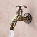 Grifo de pared elegante con dragón dorado - Grifo de bronce vintage rústico con mango único, ideal para cocina, baño, jardín al aire libre - Aleación de zinc duradera con válvula de acero inoxidable, grifo al aire libre | Grifo decorativo | Grifo duradero - Image 2