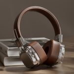 Auriculares inalámbricos retro de gran sonido con tecnología Wireless 5.3 - Cero lag para gaming, audio de alta fidelidad y bajos potentes, batería duradera de 350Mah, perfectos para amantes de la música y deportistas - Image 7