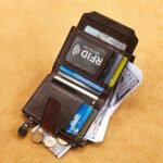 Billetera Vintage de Cuero Genuino para Hombre con Cremallera, Tarjeta Anti-Robado RFID, Cuero Vacuno de Primera Capa, Billetera Vertical Bi-Fold, Puede Contener Documentos de Identificación, Gran Capacidad con Múltiples Ranuras para Tarjetas de Crédito, 12 Ranuras para Tarjetas, 1 Bolsillo con Cremallera para Monedas, 2 Ranuras para Billetes, Regalo para Novio - Image 4