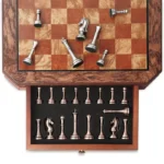 Tablero de Ajedrez 30,5 cm, Juego de Madera con Piezas Metálicas - Image 5